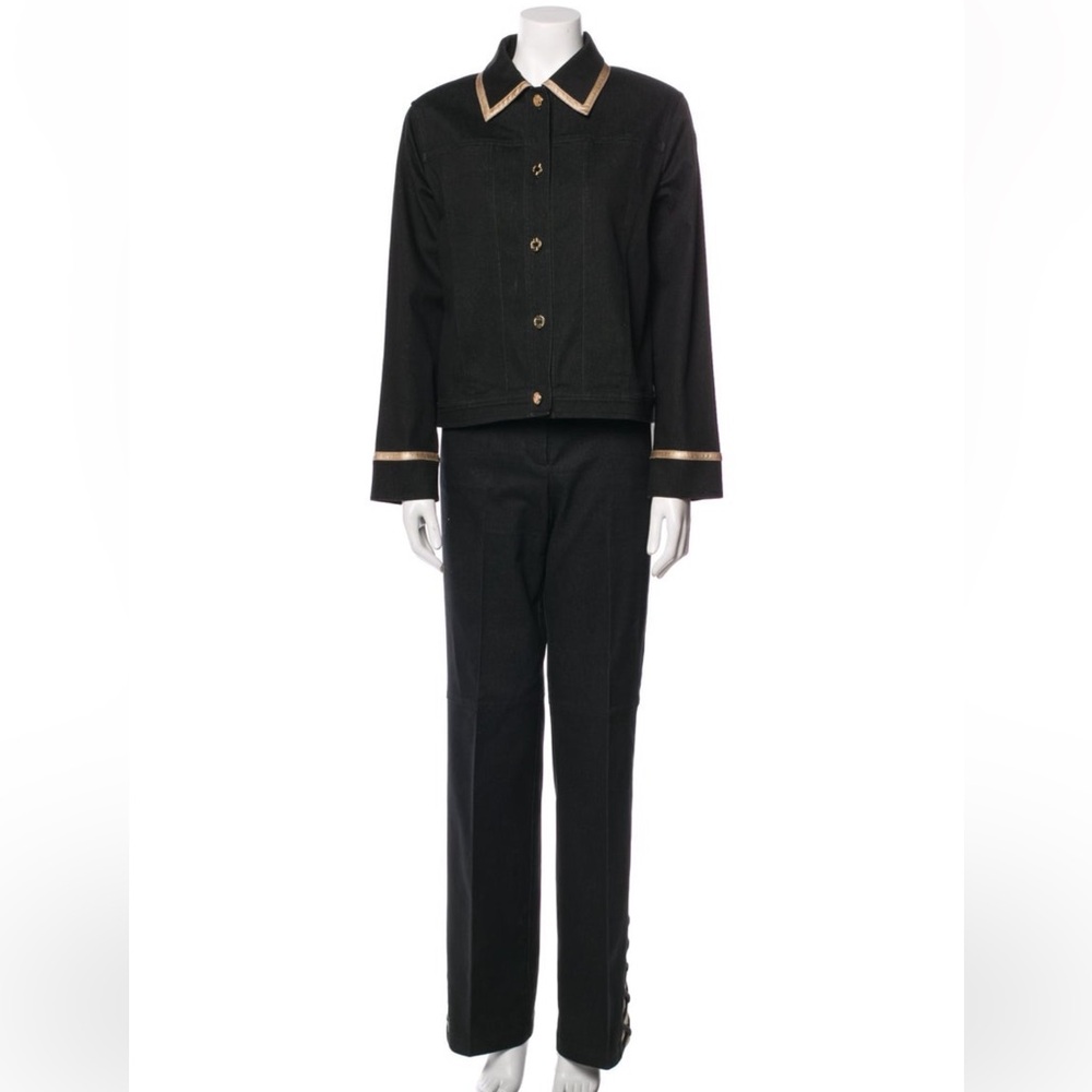 St. John suit set USA small